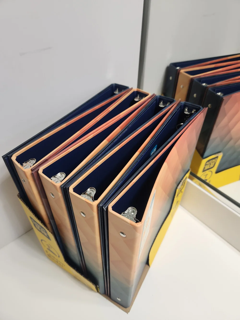 Lot of 8 Tri-Tone Geometric Ring Binder in Orange and Blue